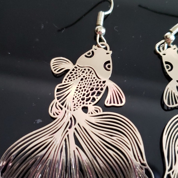 Koi Fish Cut-out Copper Earrings - Picture 2 of 4